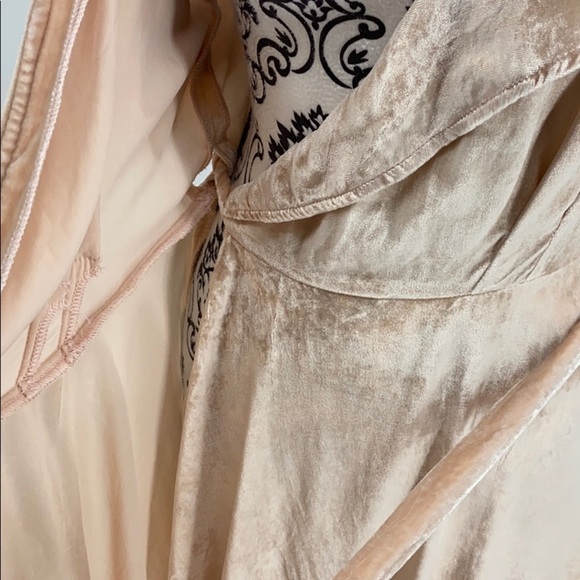 WAYF Cold-Shoulder Velvet Wrap Dress pink ties - Picture 13 of 15